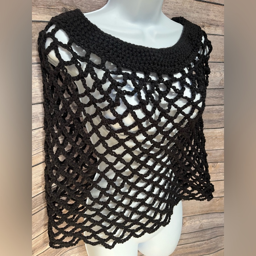 Knit shawl - Picture 2 of 4